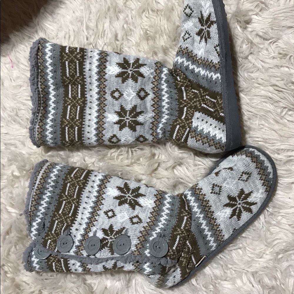Muk Luks Fairisle Sweater Boots